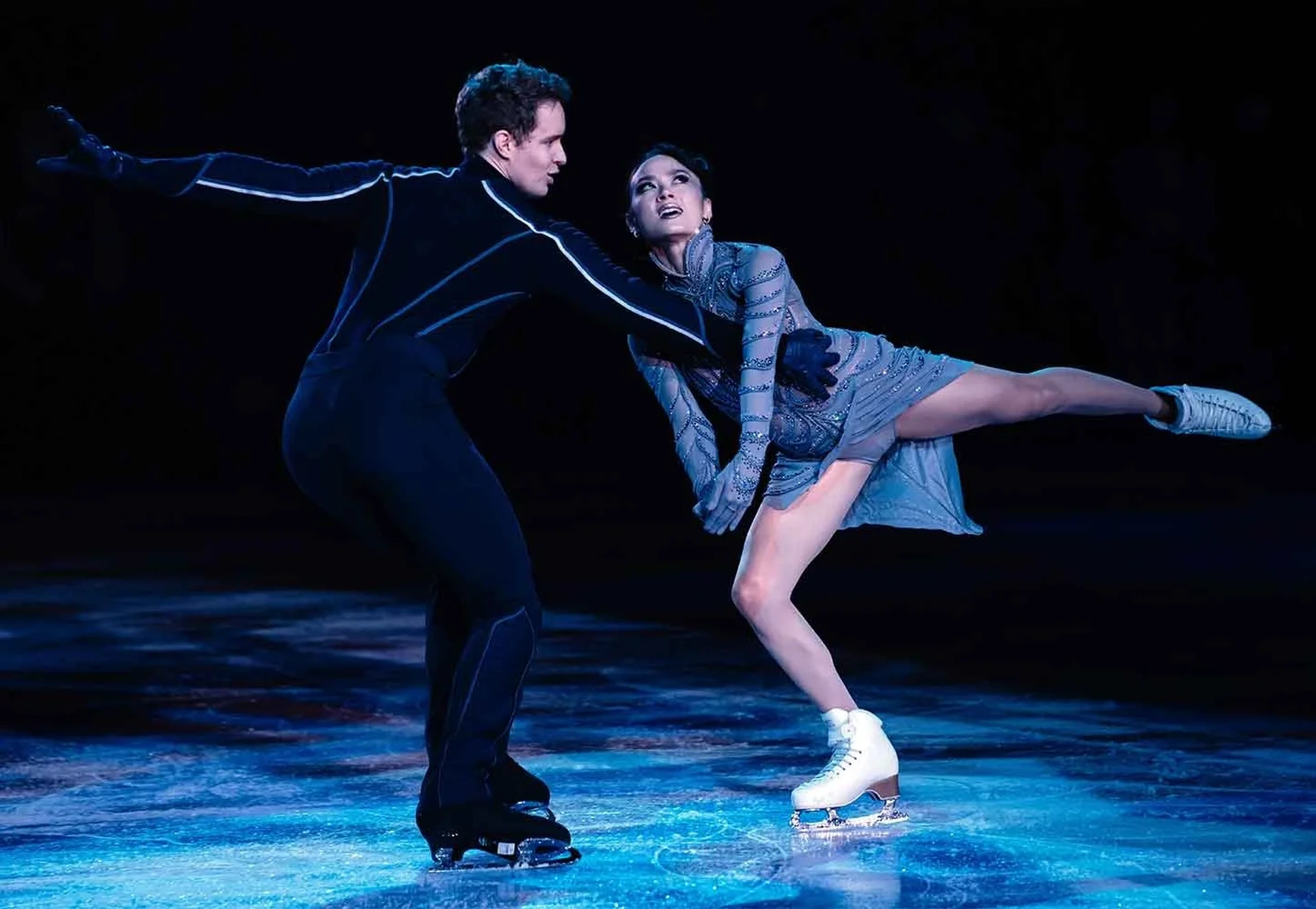 皇冠体育花样滑冰赛事精彩瞬间